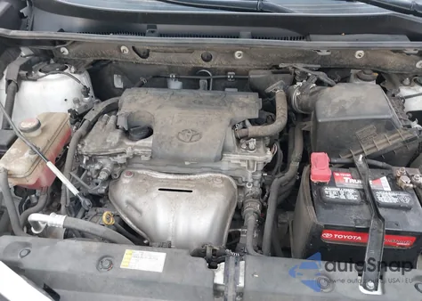 2015 Toyota Rav4 Le z USA, uszkodzony, nr VIN JTMZFREV9FD067650